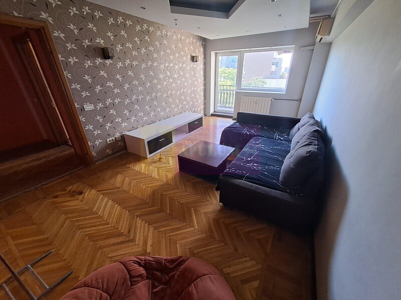 Apartament 3 camere, 85mp, B-dul Unirii